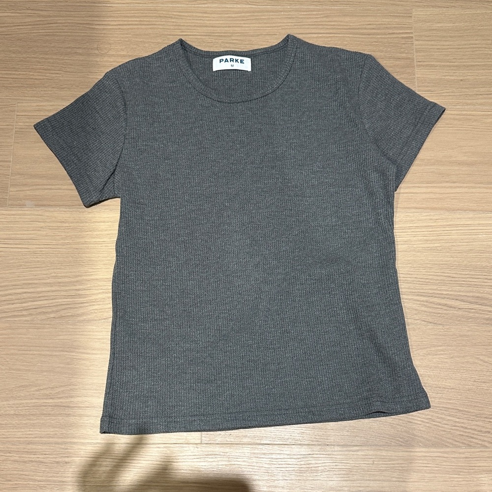 Brand new PARKE Gray Short waffle Sleeve T-Shirt size medium - Picture 2 of 6